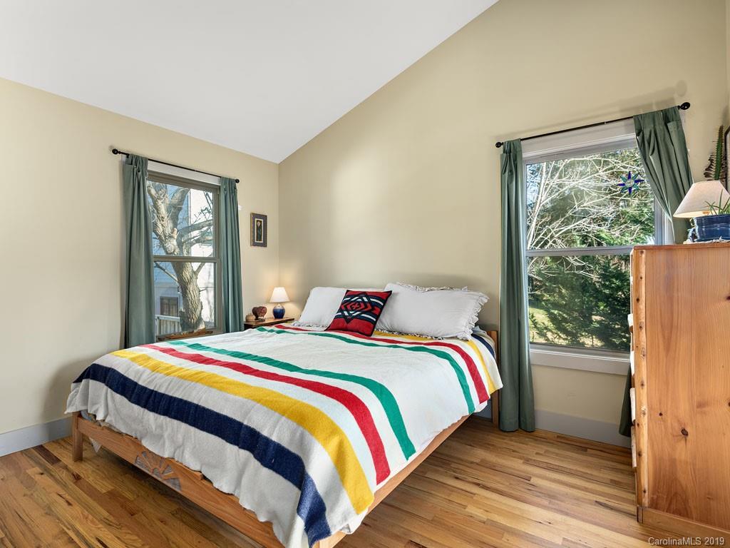 55 Russell Street Asheville NC 28806