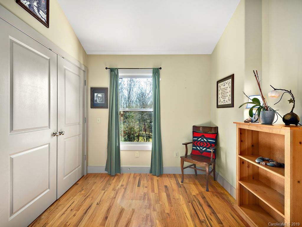 55 Russell Street Asheville NC 28806