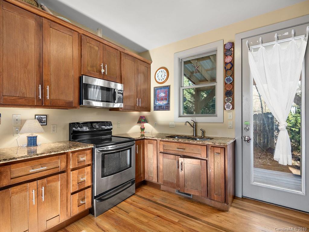 55 Russell Street Asheville NC 28806