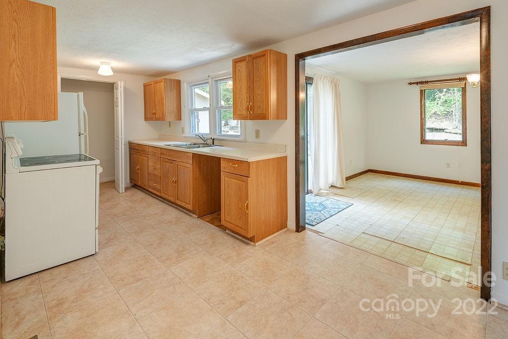 120 Pinecroft Road Asheville NC 28804