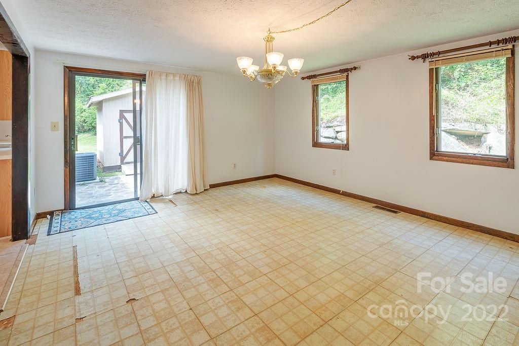 120 Pinecroft Road Asheville NC 28804