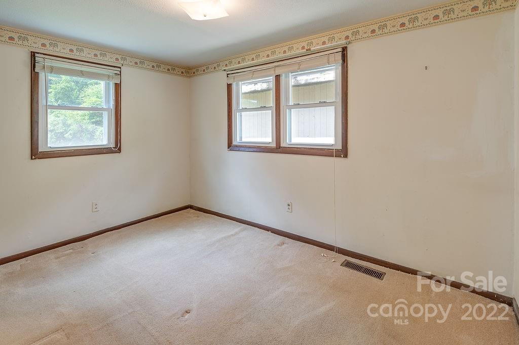 120 Pinecroft Road Asheville NC 28804