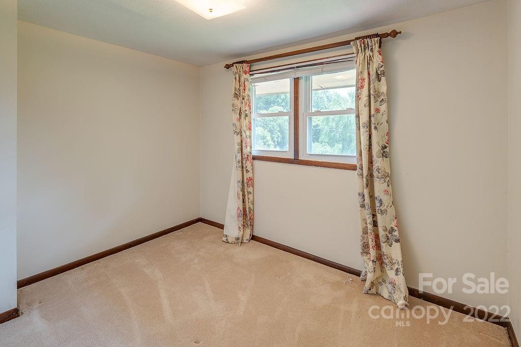 120 Pinecroft Road Asheville NC 28804
