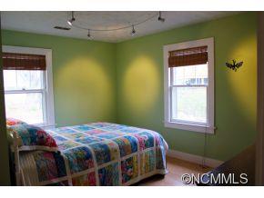 558 Enka Lake Road Candler NC 28715