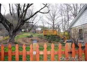 558 Enka Lake Road Candler NC 28715