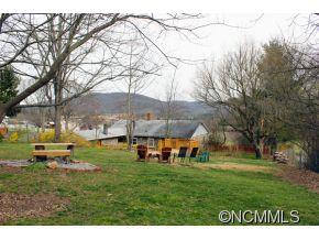 558 Enka Lake Road Candler NC 28715