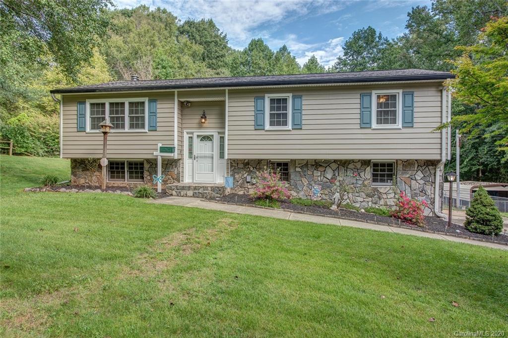 1747 Stanley Lucia Road Mount Holly NC 28120
