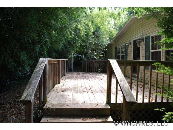 19 Ridge Cross Road Asheville NC 28805