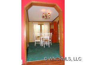 19 Ridge Cross Road Asheville NC 28805
