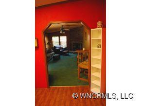 19 Ridge Cross Road Asheville NC 28805