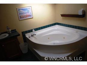 19 Ridge Cross Road Asheville NC 28805