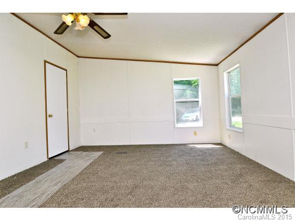 724 Buckeye Access Road Swannanoa NC 28778