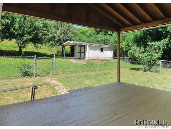 724 Buckeye Access Road Swannanoa NC 28778