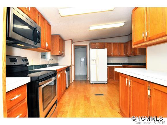 724 Buckeye Access Road Swannanoa NC 28778