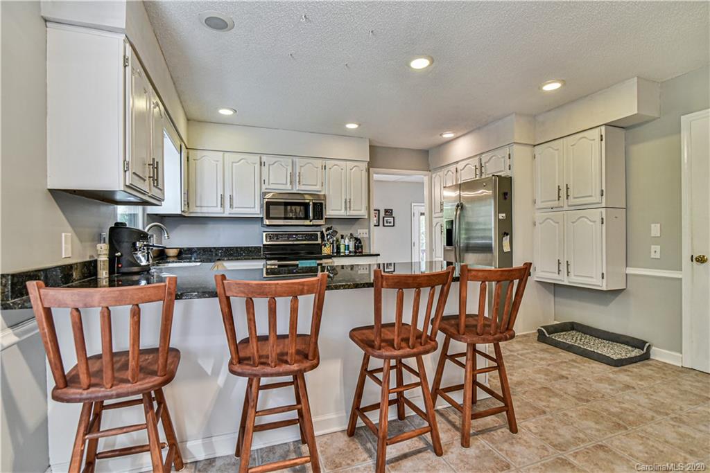 877 Deep Woods Drive Marion NC 28752