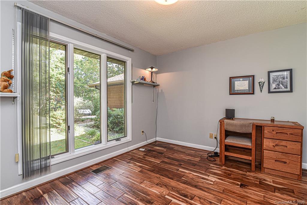877 Deep Woods Drive Marion NC 28752