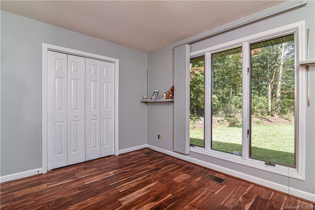 877 Deep Woods Drive Marion NC 28752