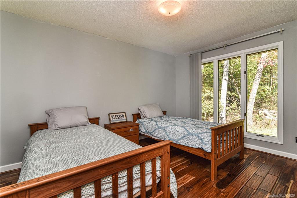 877 Deep Woods Drive Marion NC 28752