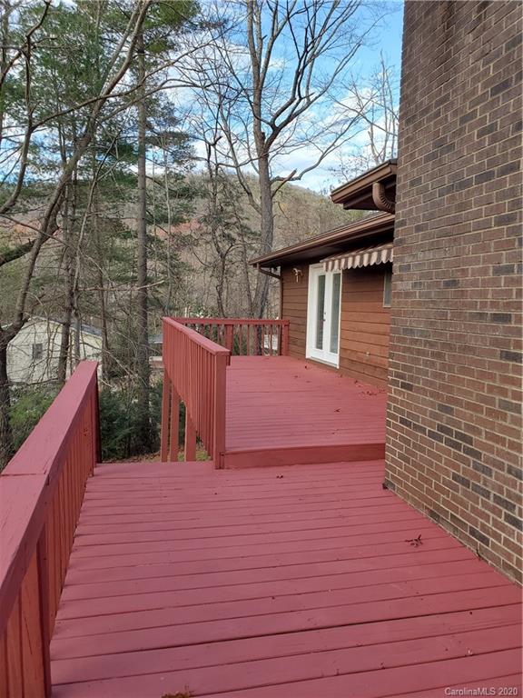 877 Deep Woods Drive Marion NC 28752