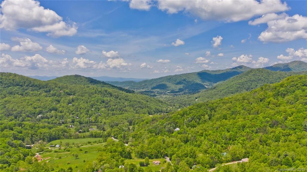 11 Sierra Vista Lane Weaverville NC 28787