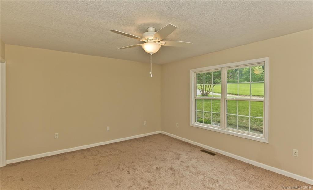 11 Sierra Vista Lane Weaverville NC 28787