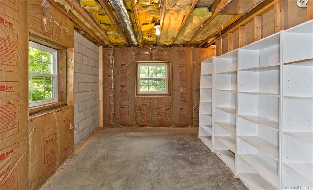 11 Sierra Vista Lane Weaverville NC 28787