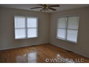 3 Buttonwood Court Asheville NC 28806