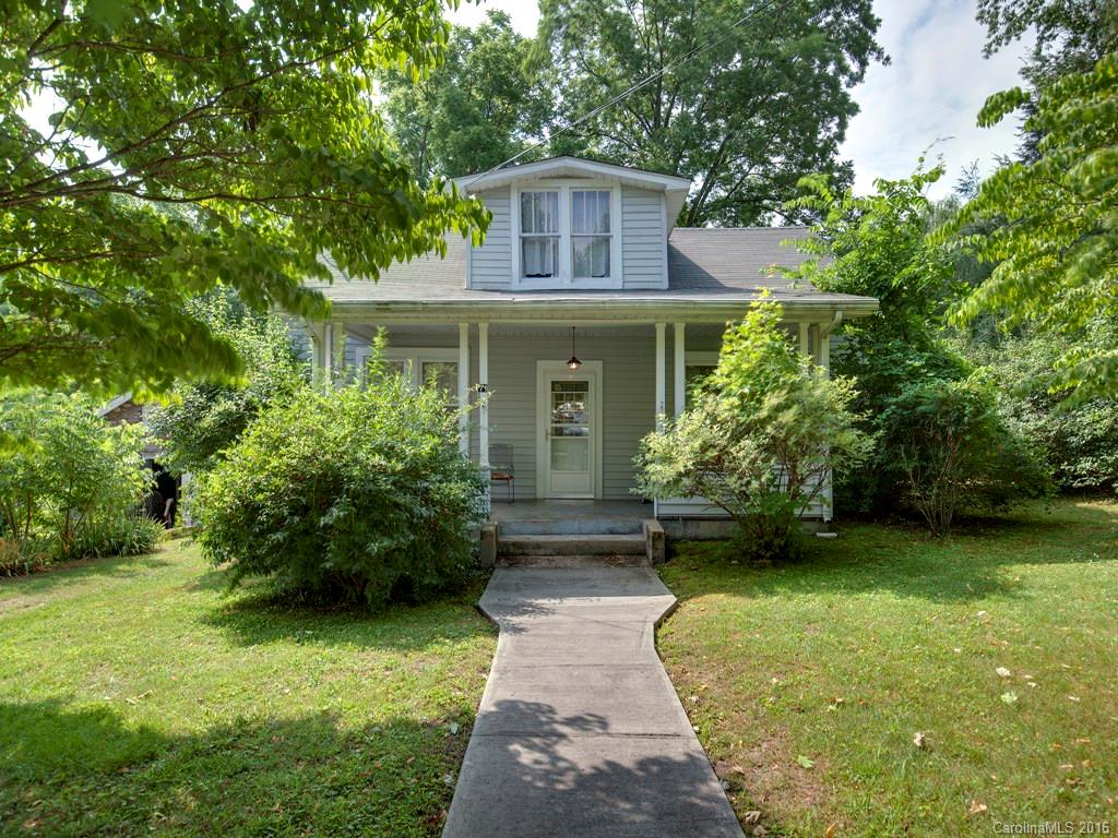 71 Frisbee Street Hot Springs NC 28743
