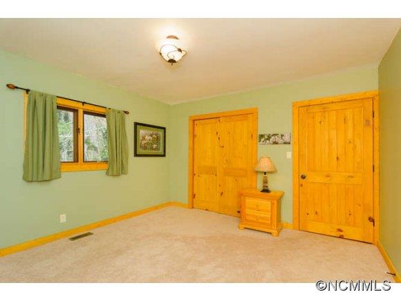 465 Chunns Cove Road Asheville NC 28805