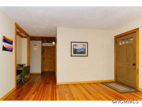 465 Chunns Cove Road Asheville NC 28805
