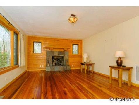 465 Chunns Cove Road Asheville NC 28805
