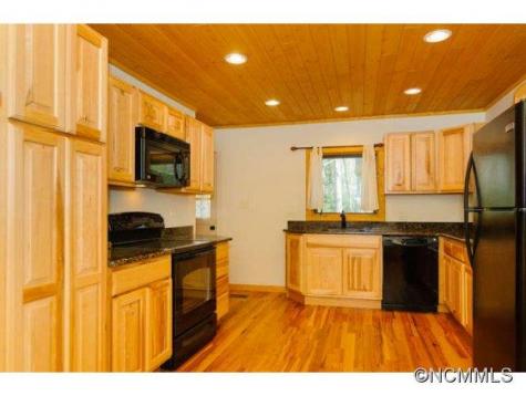 465 Chunns Cove Road Asheville NC 28805