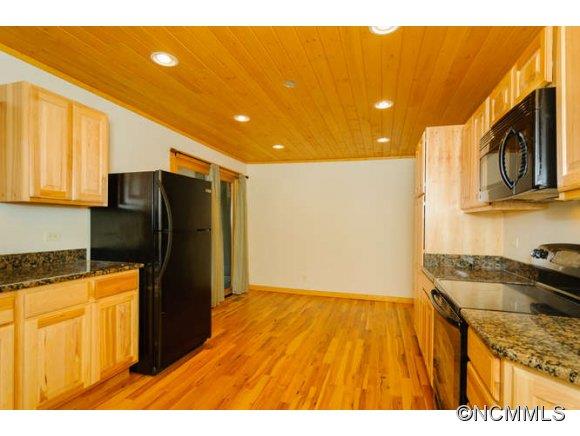 465 Chunns Cove Road Asheville NC 28805