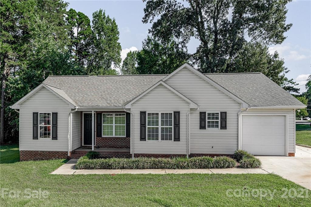 8577 Unity Church Road Denver NC 28037