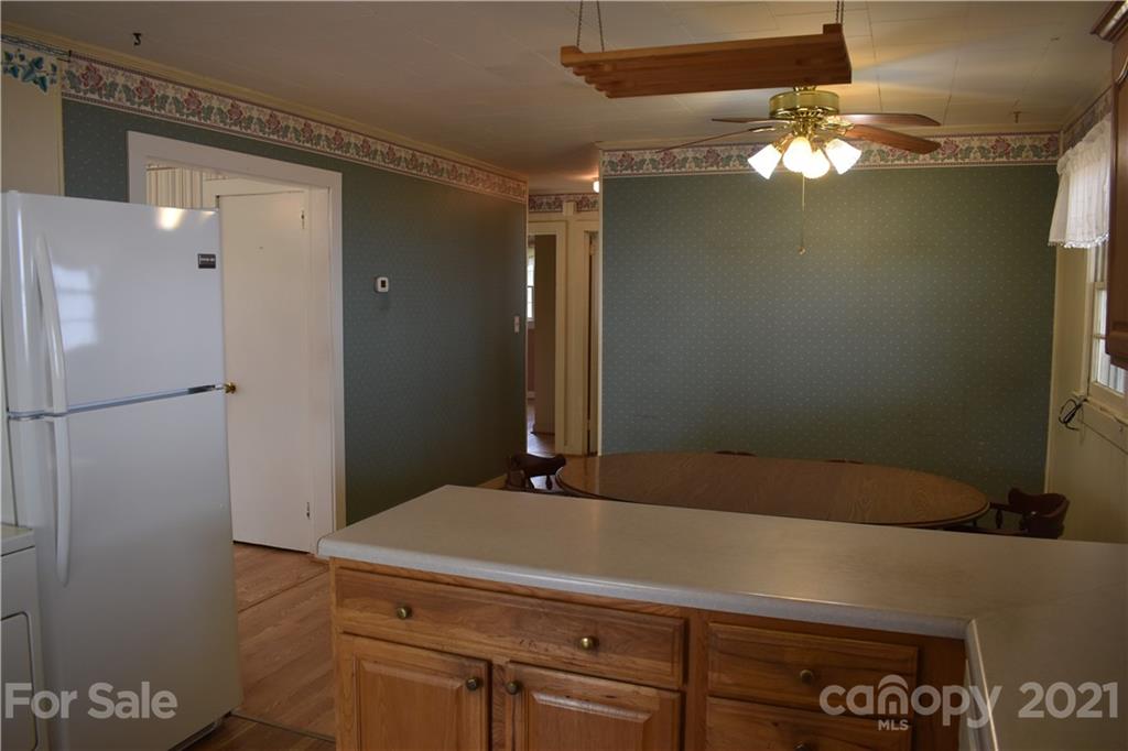 75 Pinewood Drive Marion NC 28752