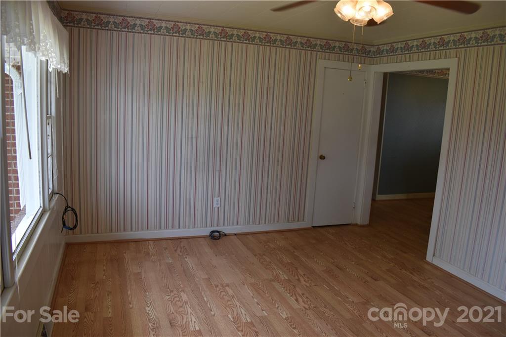 75 Pinewood Drive Marion NC 28752