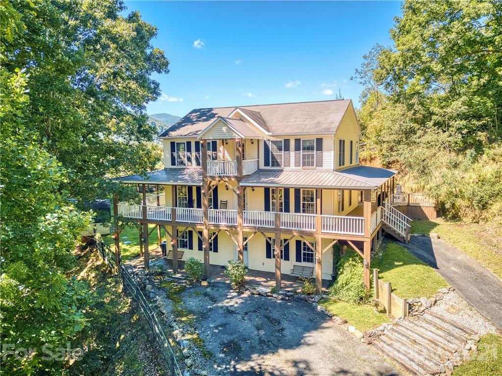149 Weathering Heights Waynesville NC 28785