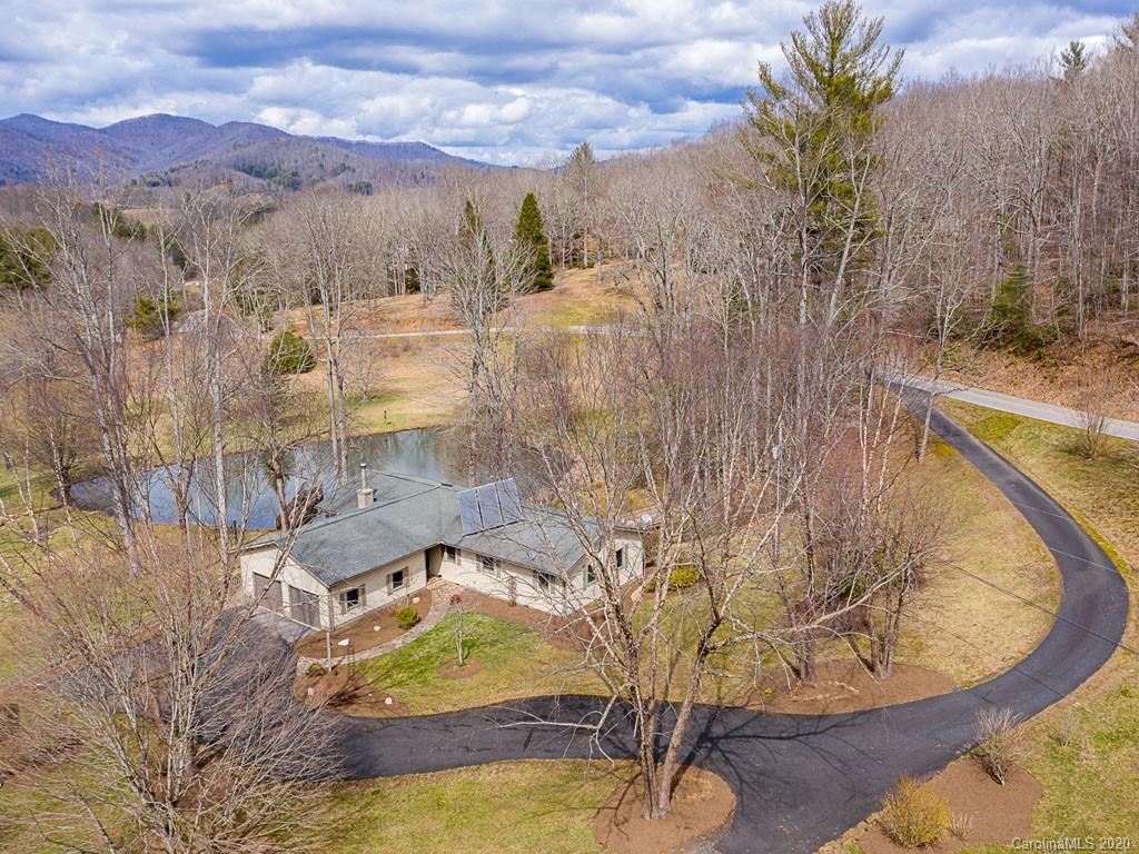 926 Ransom Silvers Road Burnsville NC 28714