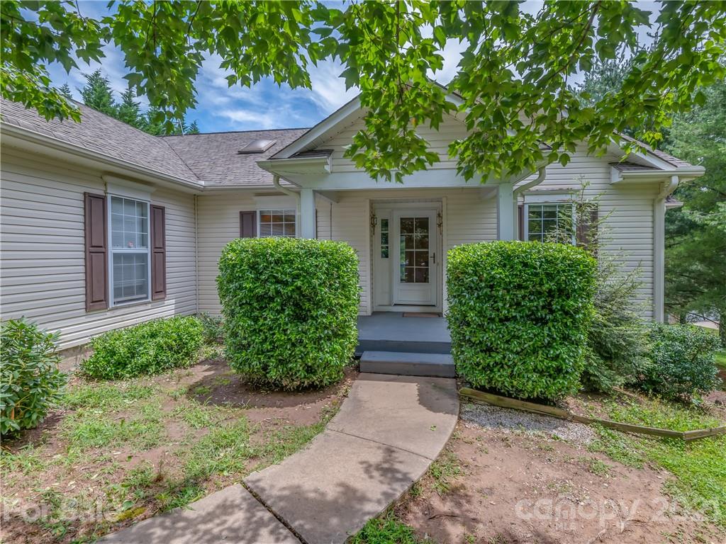 62 High Ridge Drive Mills River NC 28759
