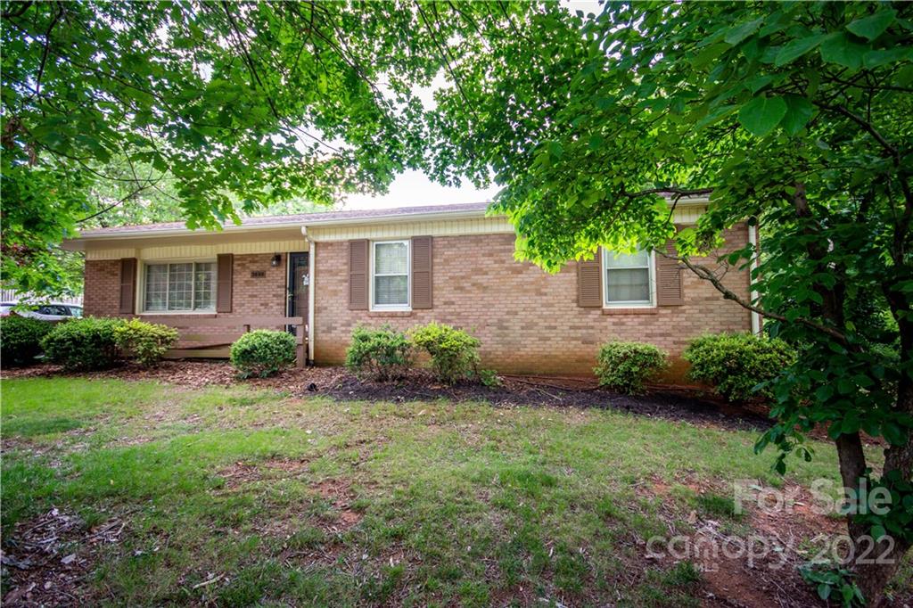 2808 Findley Road Statesville NC 28625