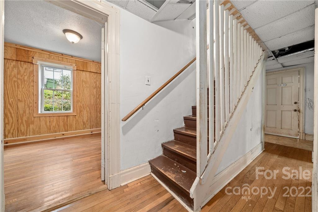 54 Mardell Circle Asheville NC 28806