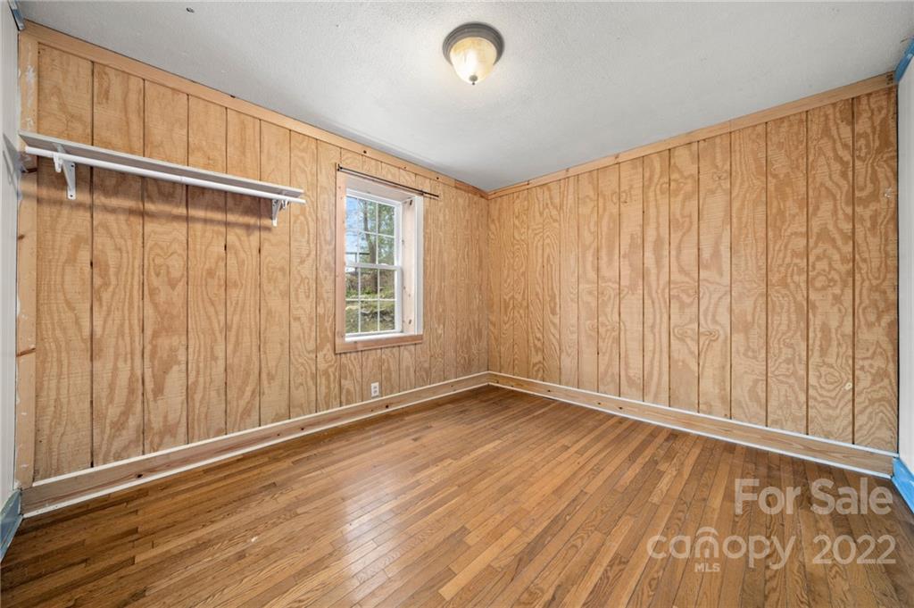 54 Mardell Circle Asheville NC 28806