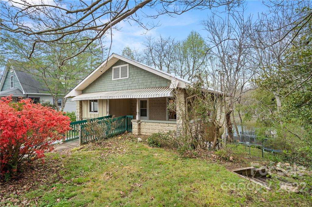54 Mardell Circle Asheville NC 28806