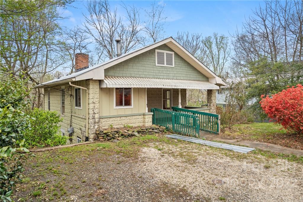 54 Mardell Circle Asheville NC 28806