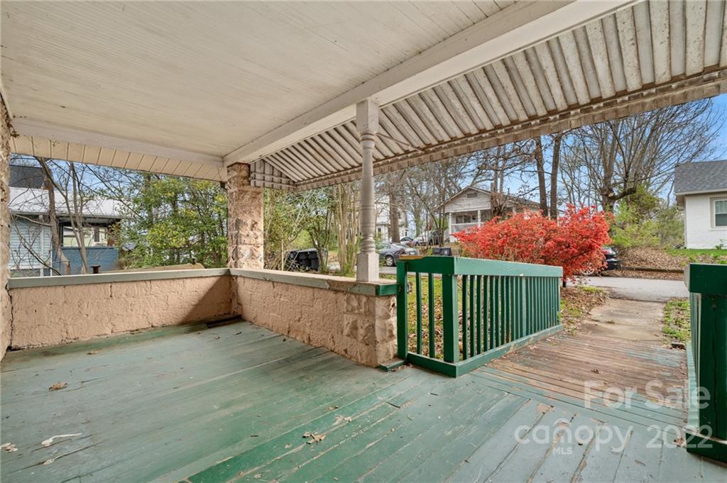 54 Mardell Circle Asheville NC 28806