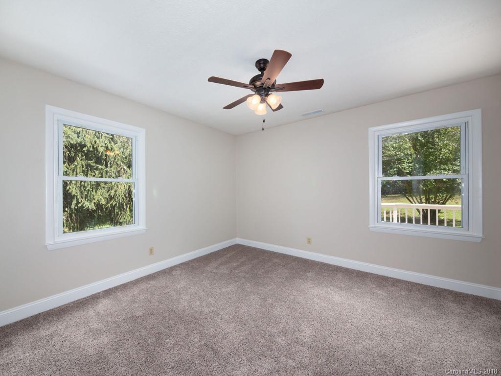 879 Glenn Bridge Road Se Arden NC 28704