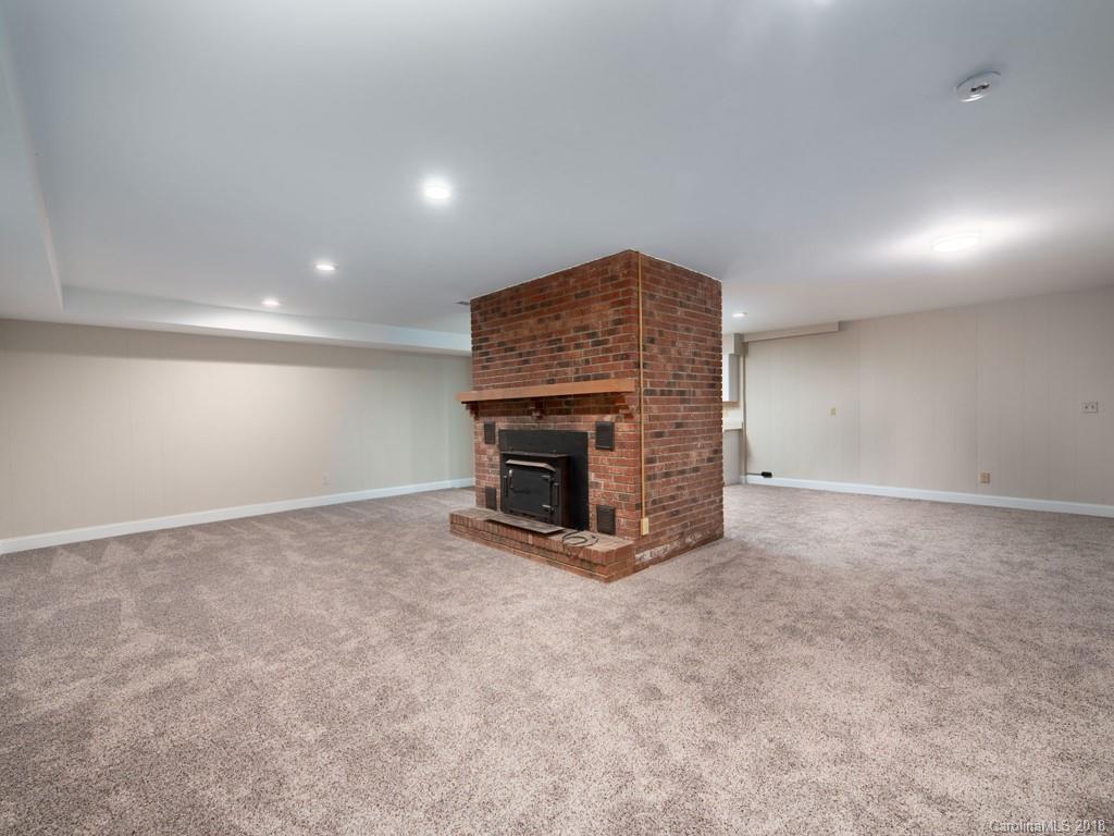 879 Glenn Bridge Road Se Arden NC 28704