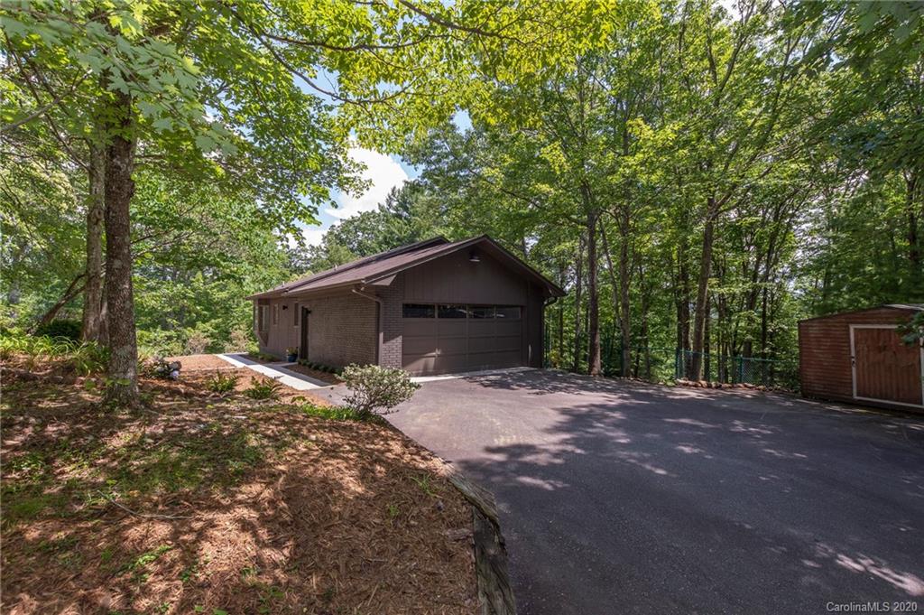 23 Patriots Drive Asheville NC 28805