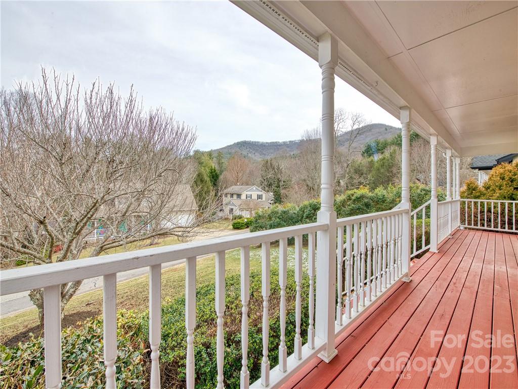103 Meadow Lake Road Asheville NC 28803
