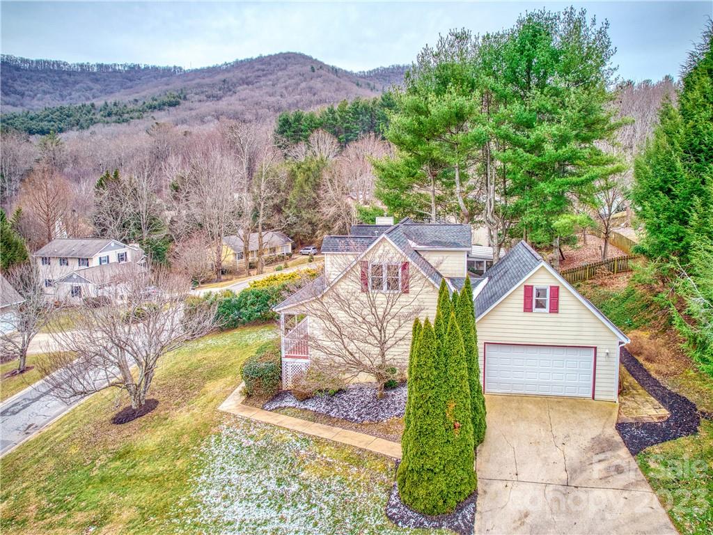 103 Meadow Lake Road Asheville NC 28803